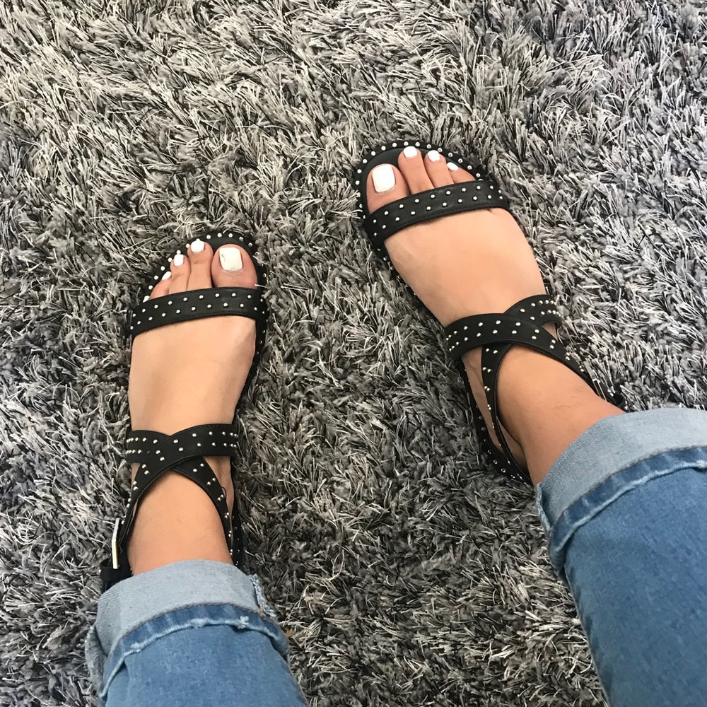 Black studded cross sandals - Picture 5 of 6